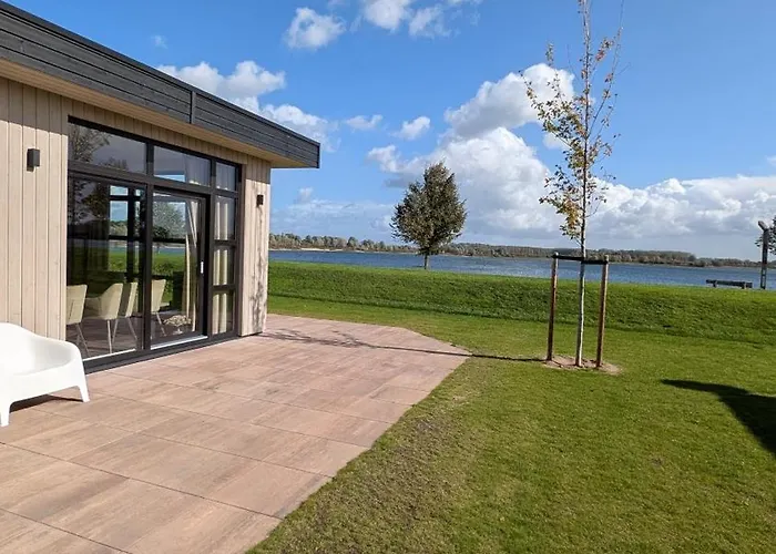 Фото Maison Du Lac Lathum